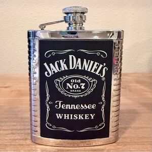 Jack Daniel’s Old No. 7 Tennessee Whiskey stainless steel flask
